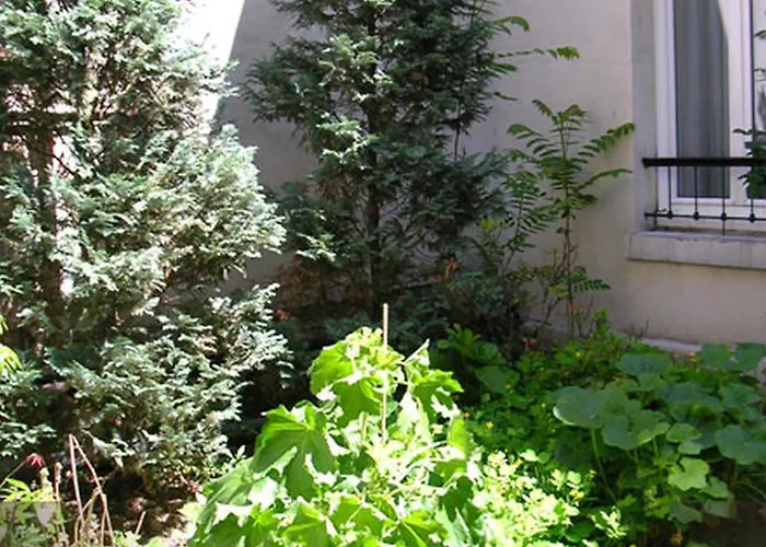 Hôtel des Pavillons Paris